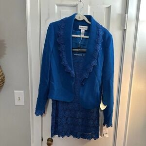 Bloomingdale’s suit